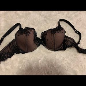 Victoria’s Secret lined demi bra